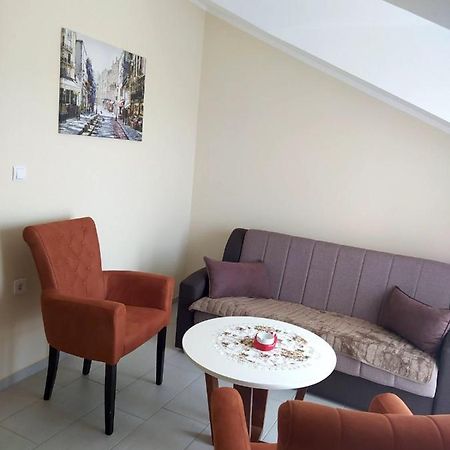 Apartmani Popovic V&A Tivat Exterior foto