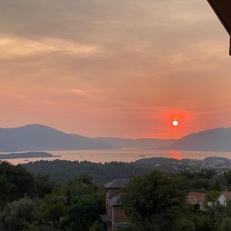 Apartmani Popovic V&A Tivat Exterior foto