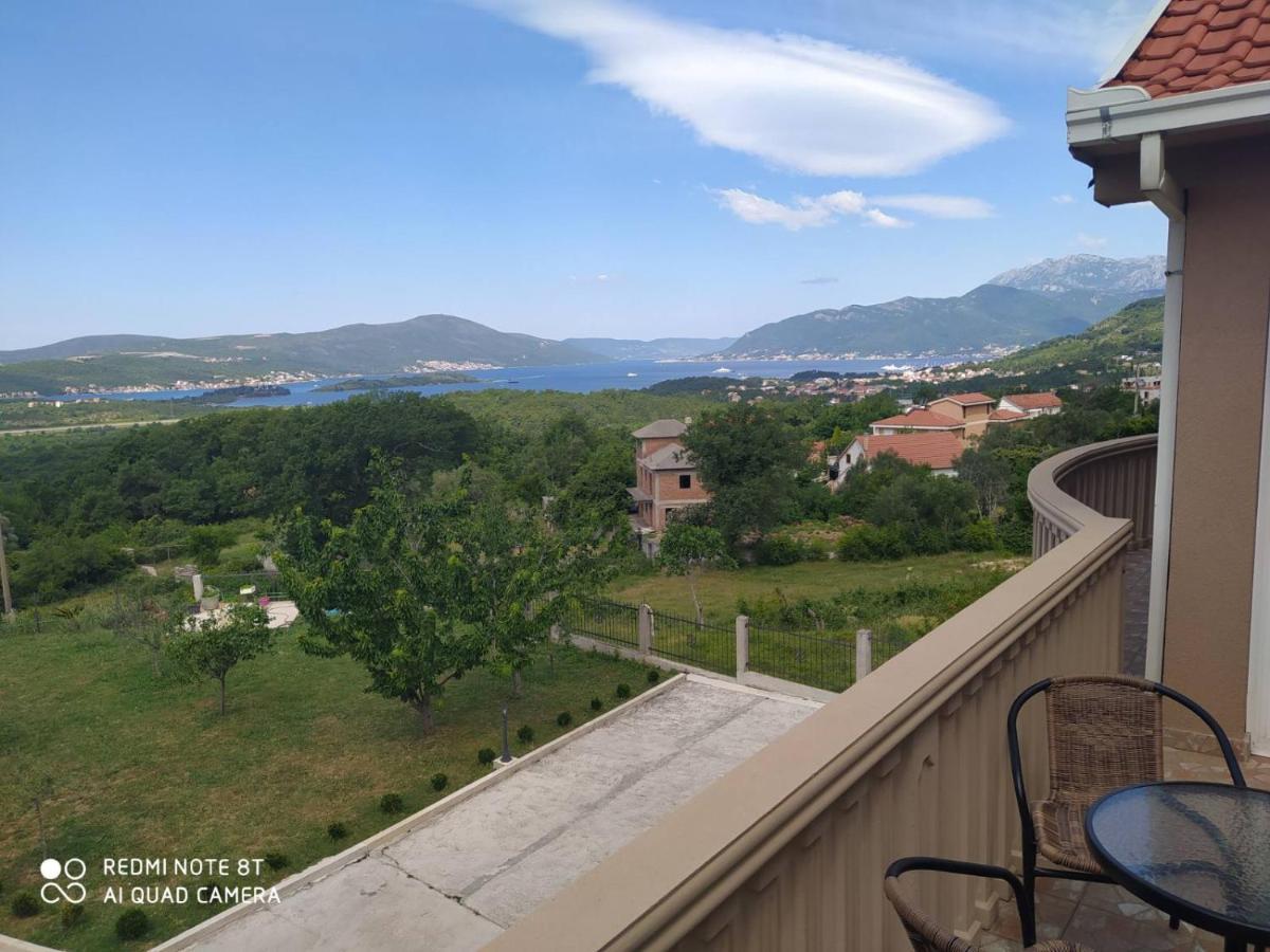 Apartmani Popovic V&A Tivat Exterior foto