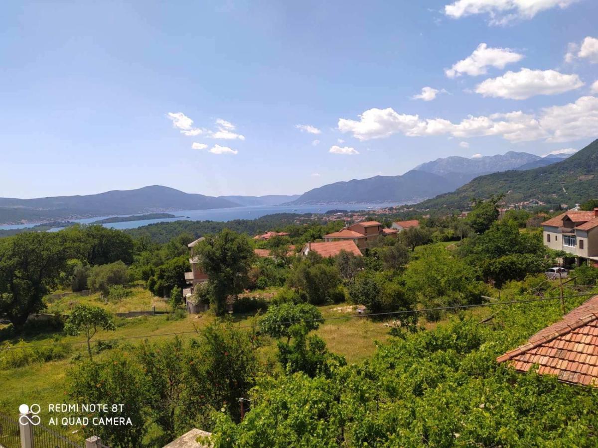 Apartmani Popovic V&A Tivat Exterior foto